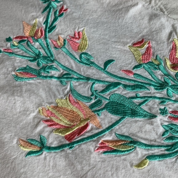 White Skirt with Embroidery - Picture 3 of 3